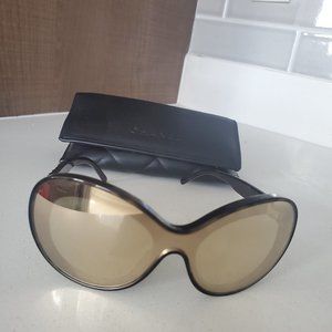 NEW Chanel Women Sunglasses Limited Edition